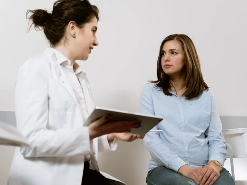 Pharmacist assessing shingles